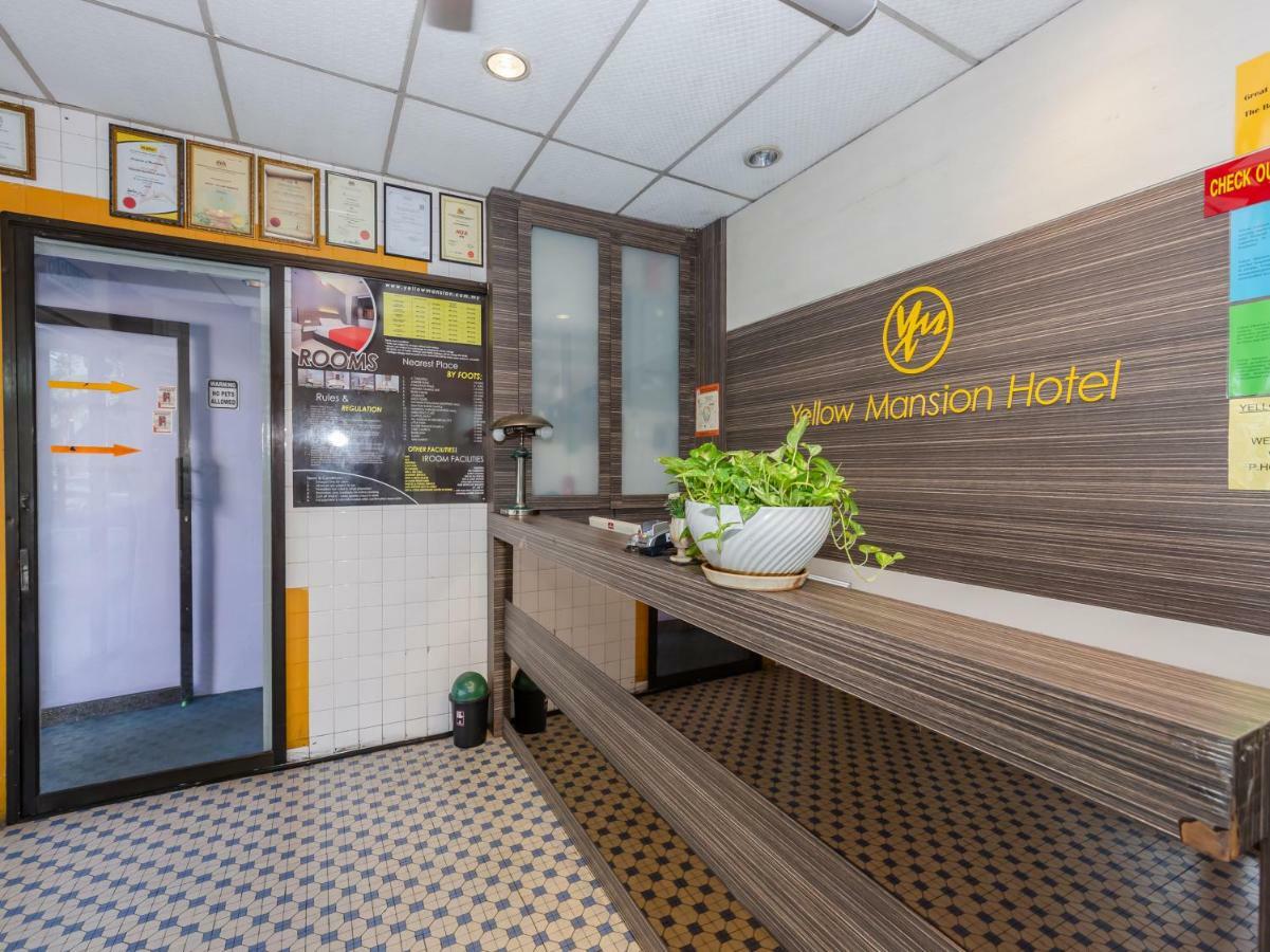 Oyo 1088 Yellow Mansion Banda Kaba Hotel Malacca Ngoại thất bức ảnh