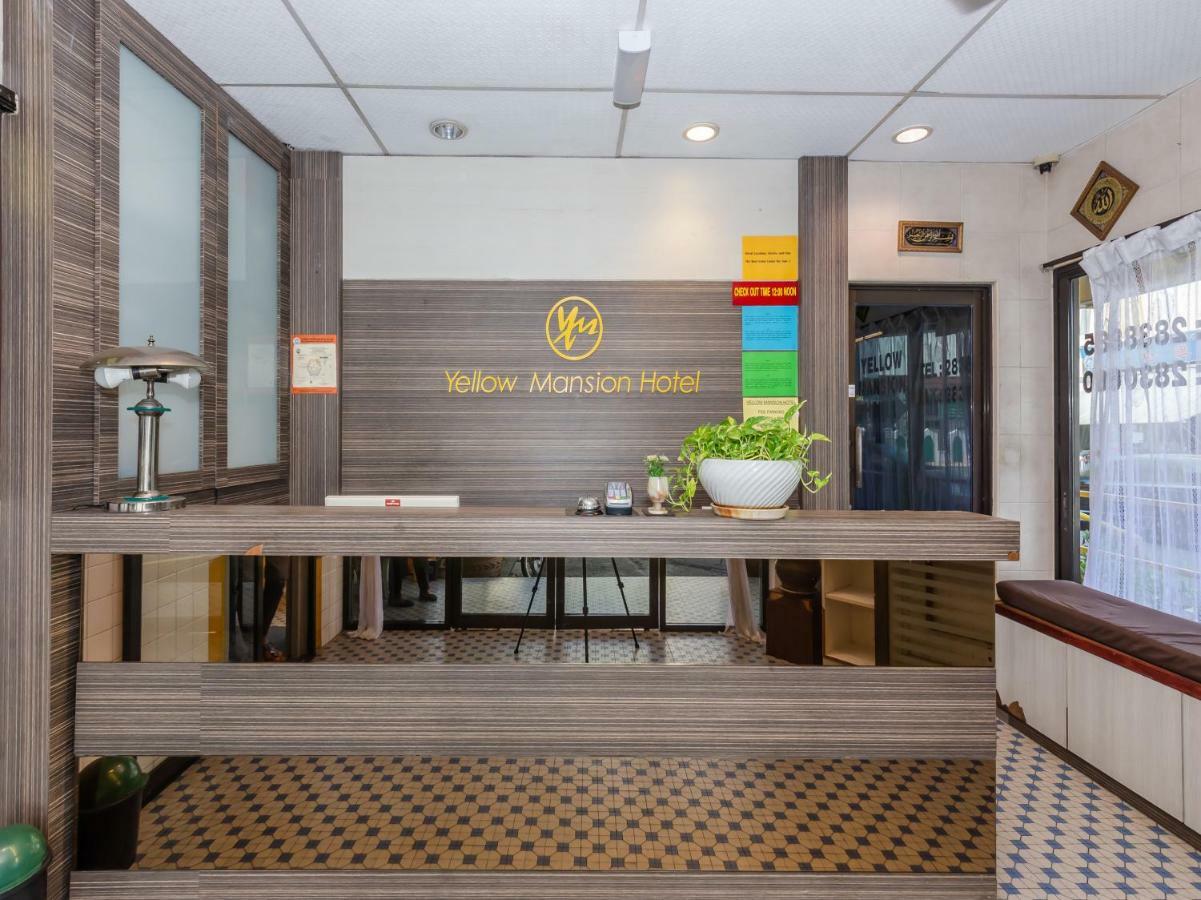 Oyo 1088 Yellow Mansion Banda Kaba Hotel Malacca Ngoại thất bức ảnh